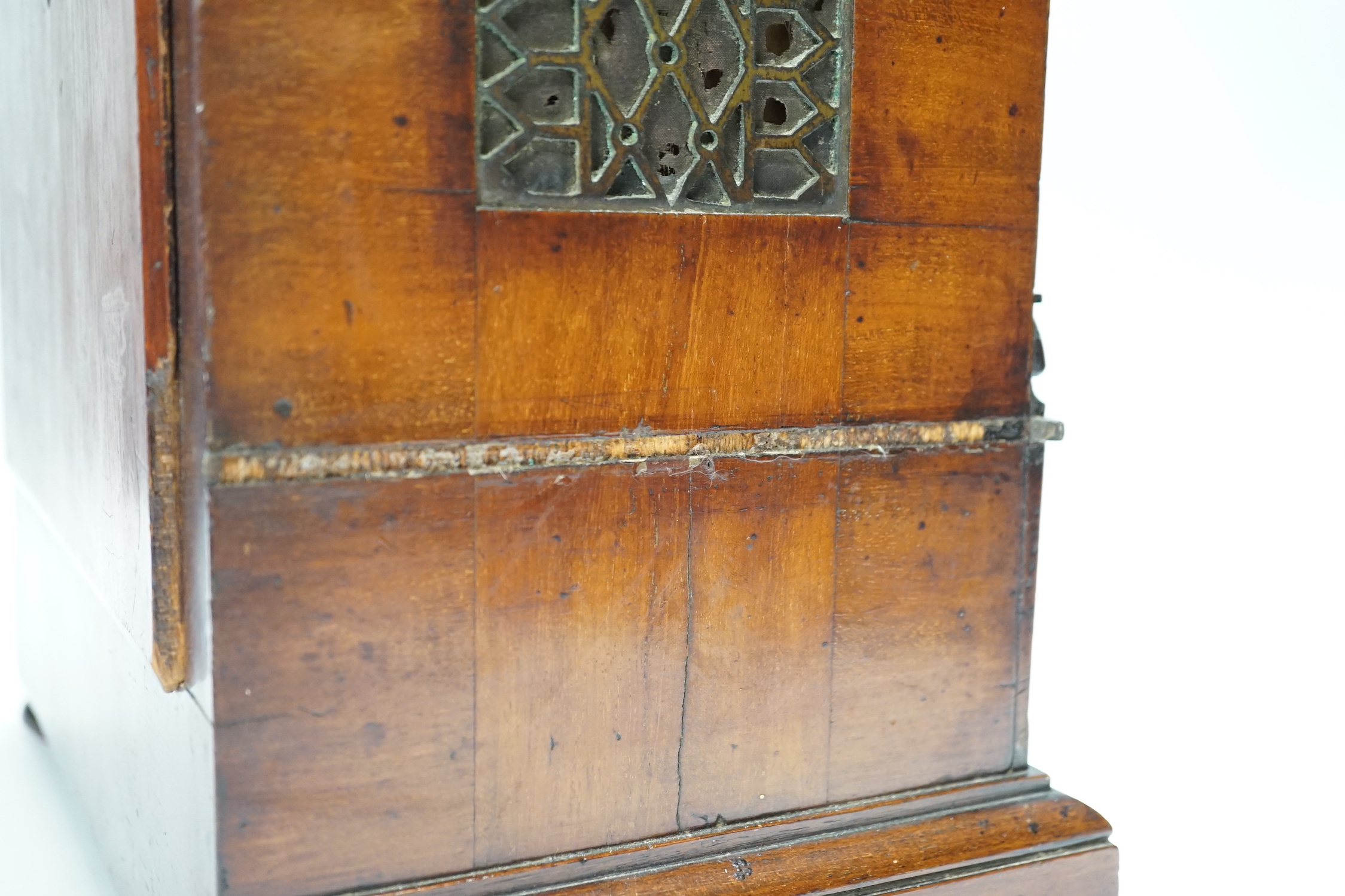 A George IV twin fusee mahogany bracket clock, 40cm